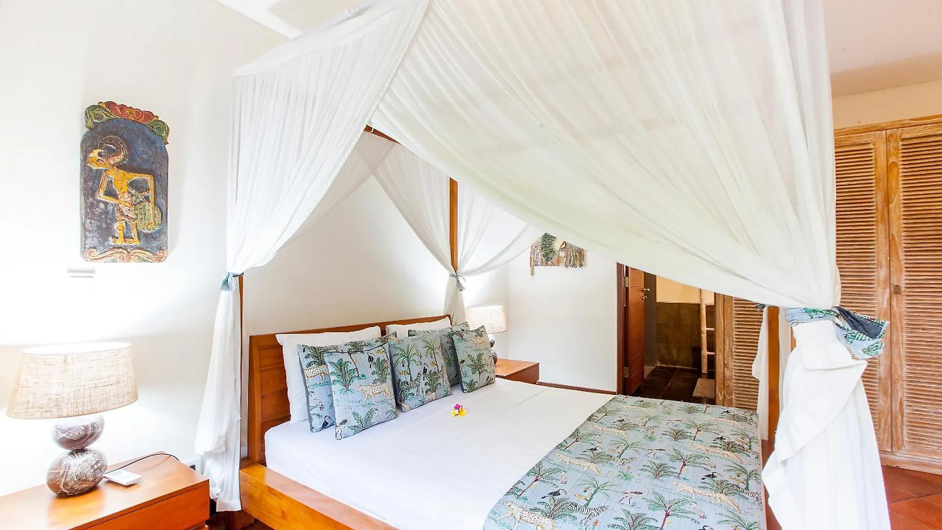 Villa Santi Seminyak Indonesien