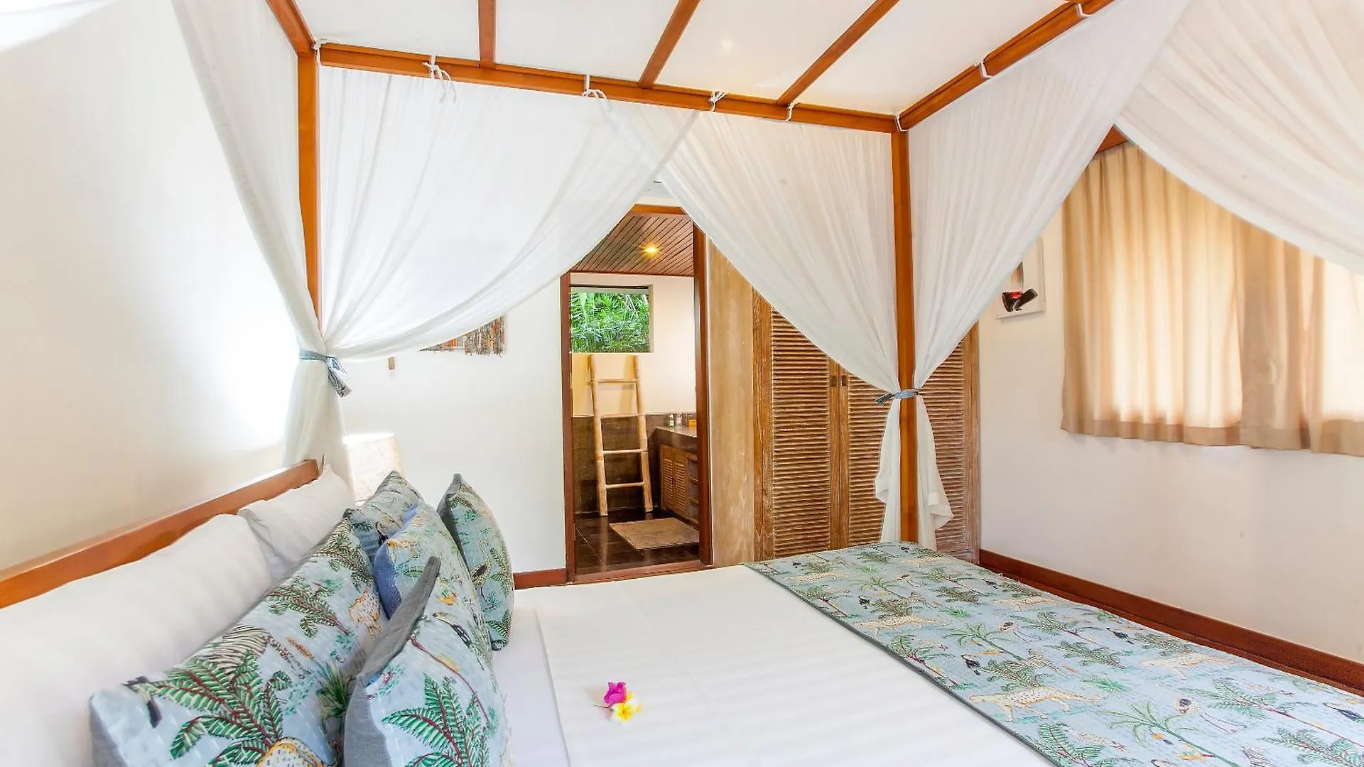 Villa Santi Seminyak 0*,