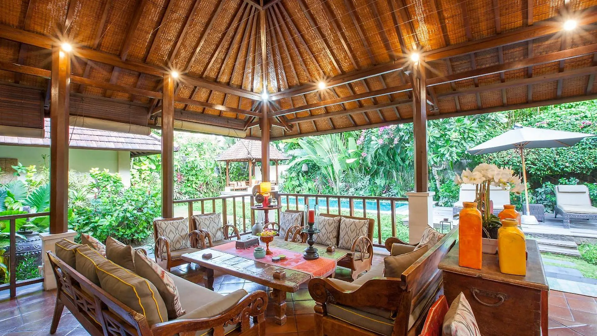 Villa Santi Seminyak אינדונזיה