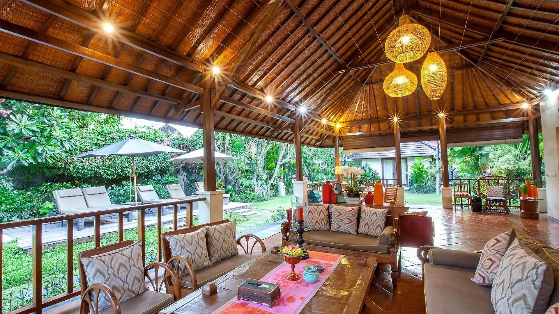 Villa Santi Seminyak אינדונזיה