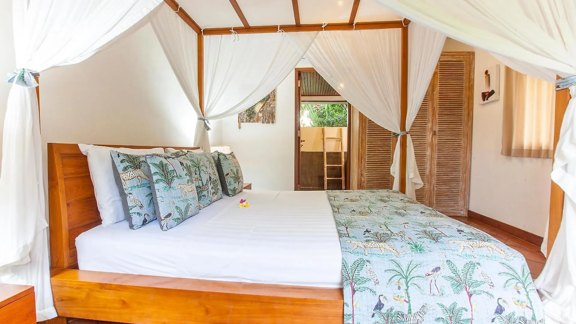 Villa Santi Seminyak 0*, סמיניאק